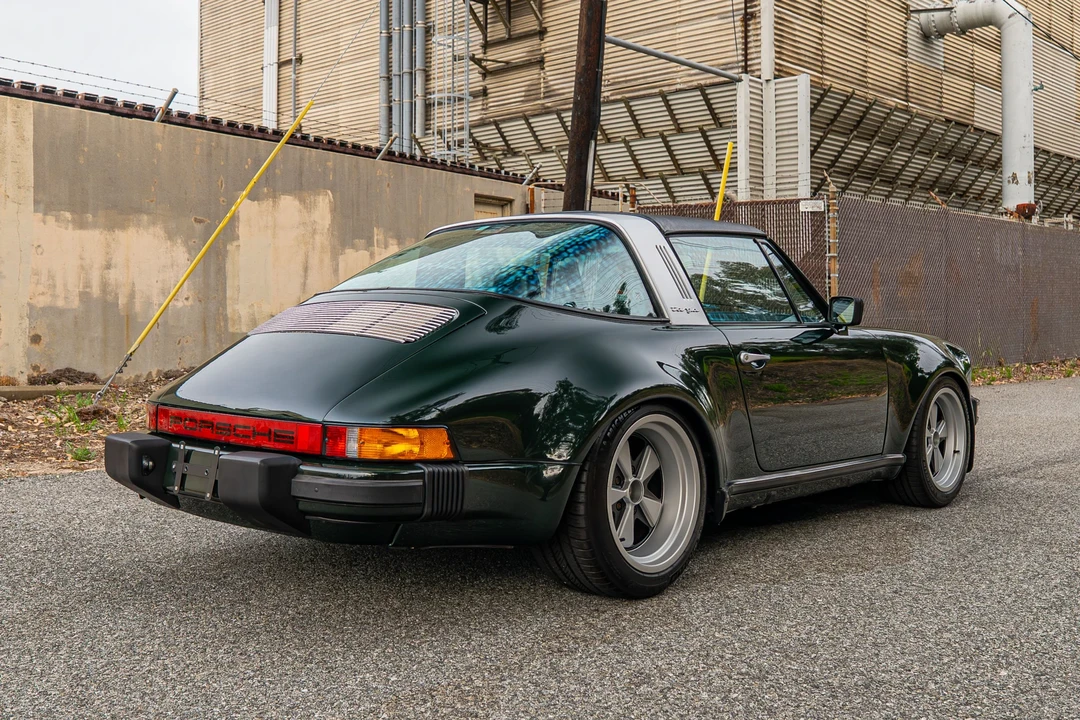 1986 Porsche 911 Carrera 3.2 - Image 13 of 31
