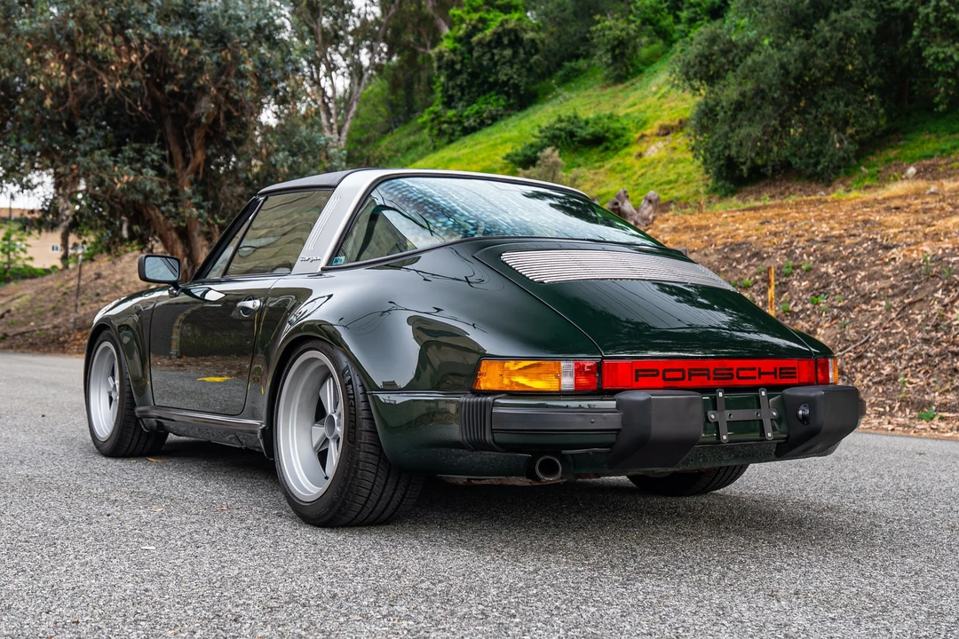1986 Porsche 911 Carrera 3.2 - Image 8 of 31