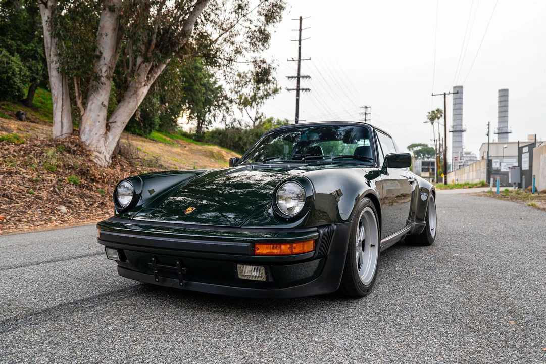 1986 Porsche 911 Carrera 3.2 - Image 4 of 31