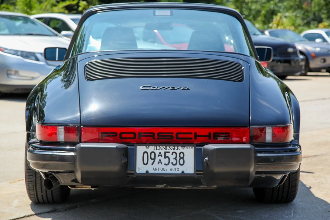1986 Porsche 911 Carrera 3.2 - Image 21 of 31