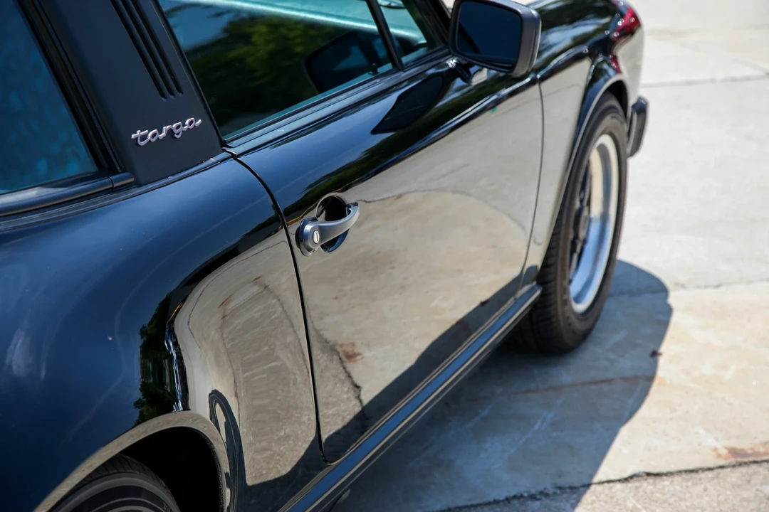 1986 Porsche 911 Carrera 3.2 - Image 25 of 31
