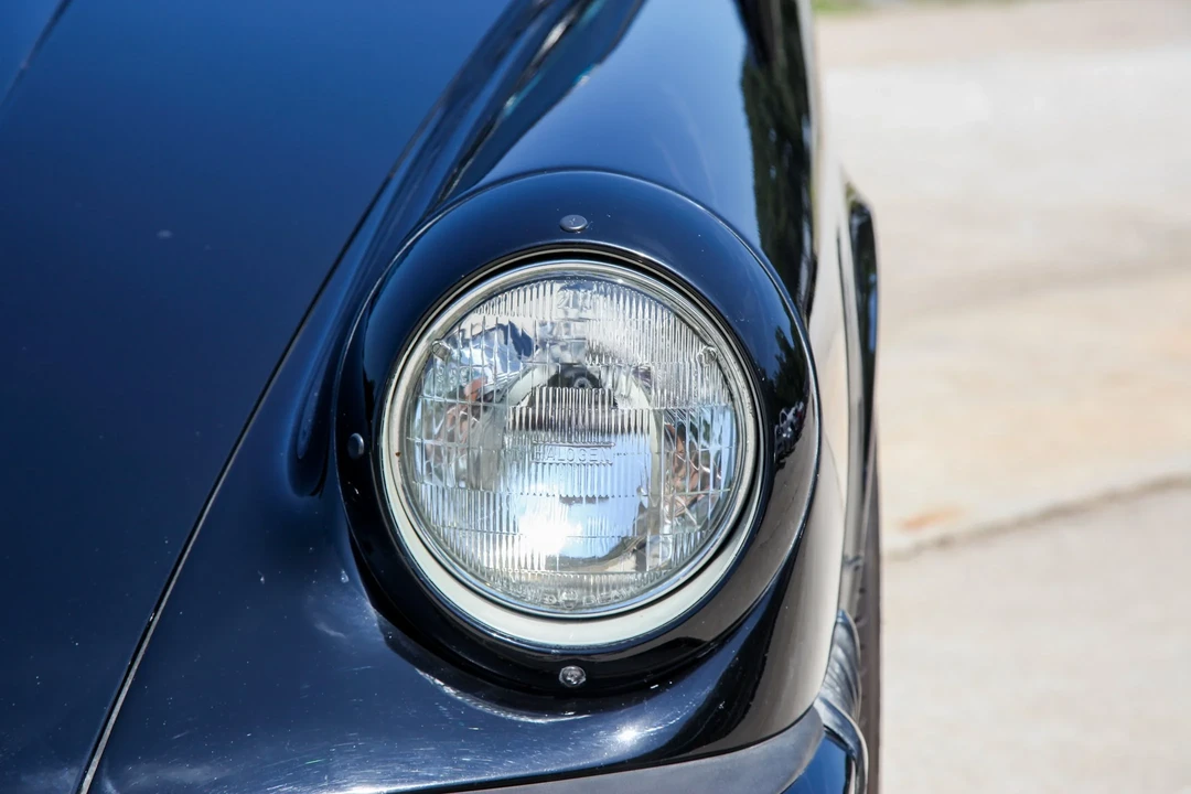 1986 Porsche 911 Carrera 3.2 - Image 7 of 31