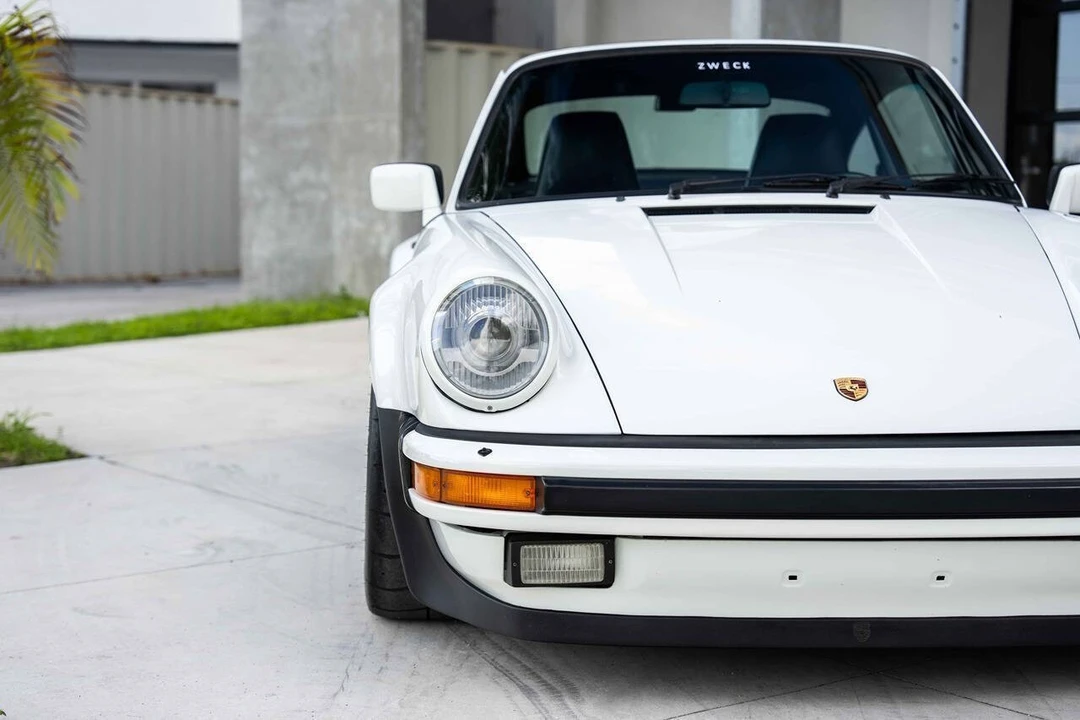 1986 Porsche 911 Carrera 3.2 - Image 19 of 31