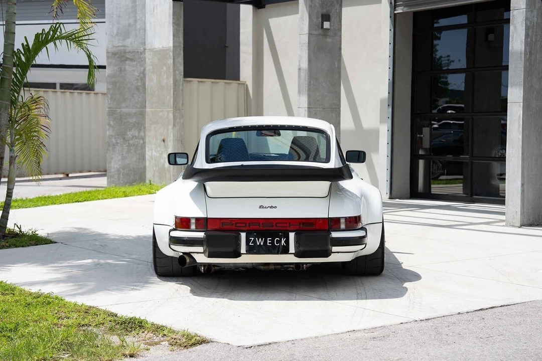 1986 Porsche 911 Carrera 3.2 - Image 12 of 31