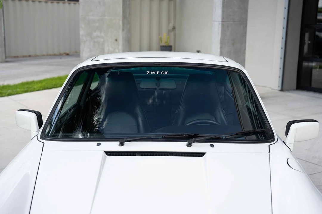 1986 Porsche 911 Carrera 3.2 - Image 24 of 31