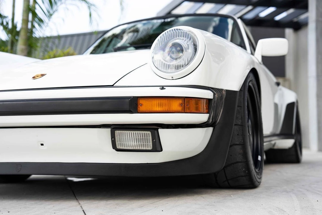 1986 Porsche 911 Carrera 3.2 - Image 22 of 31