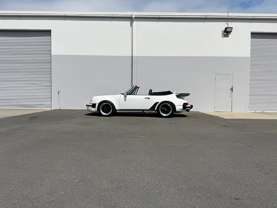 1986 Porsche 911 Carrera 3.2 - Image 10 of 31
