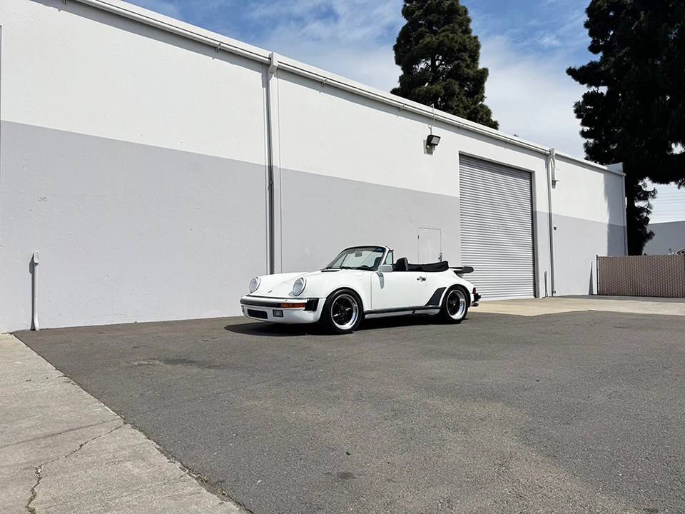 1986 Porsche 911 Carrera 3.2 - Image 3 of 31