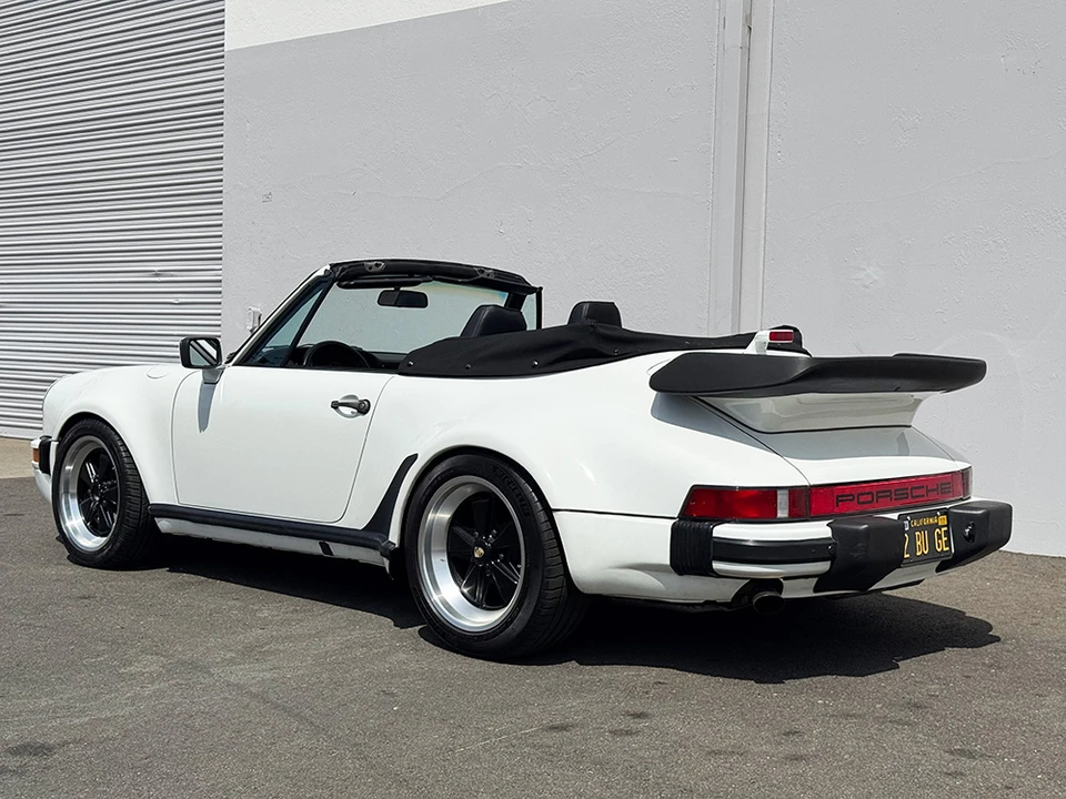 1986 Porsche 911 Carrera 3.2 - Image 8 of 31