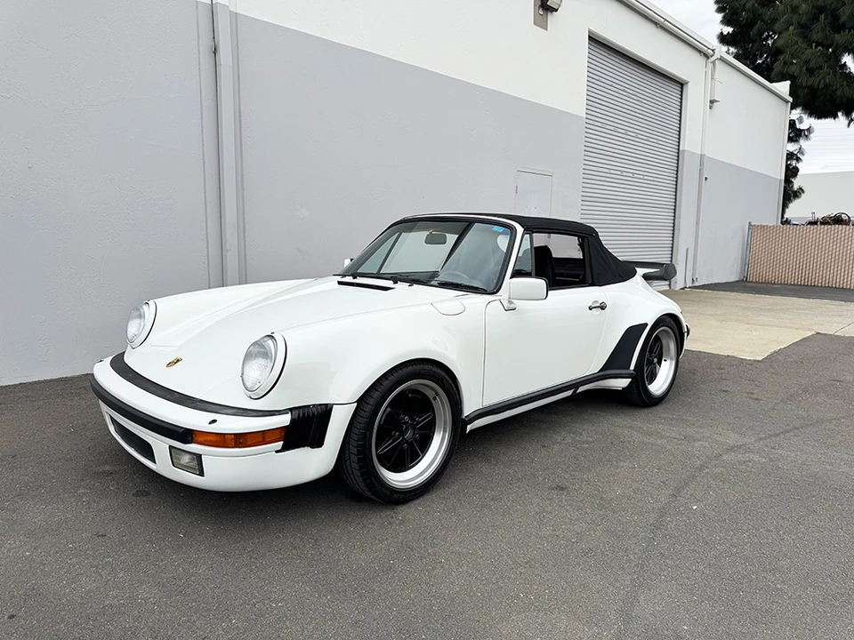 1986 Porsche 911 Carrera 3.2 - Image 11 of 31
