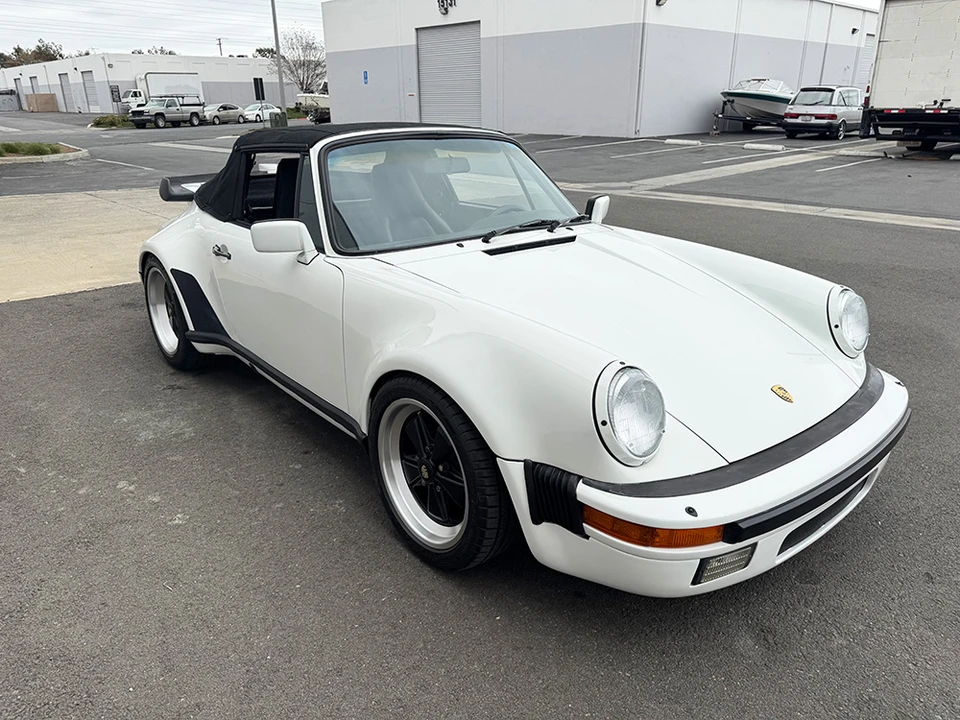 1986 Porsche 911 Carrera 3.2 - Image 13 of 31