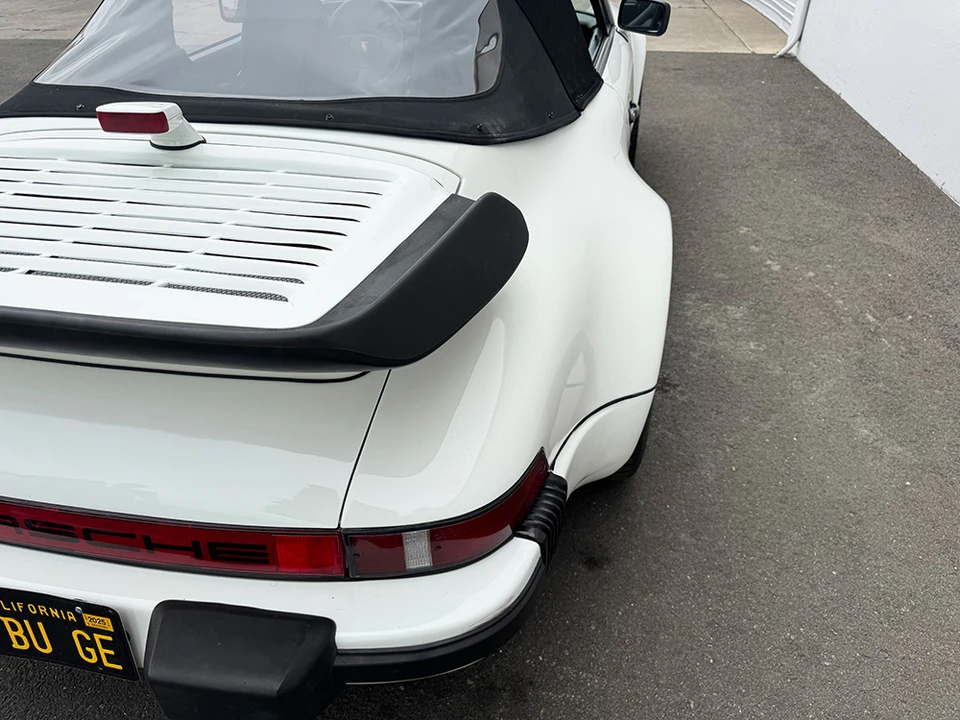 1986 Porsche 911 Carrera 3.2 - Image 23 of 31