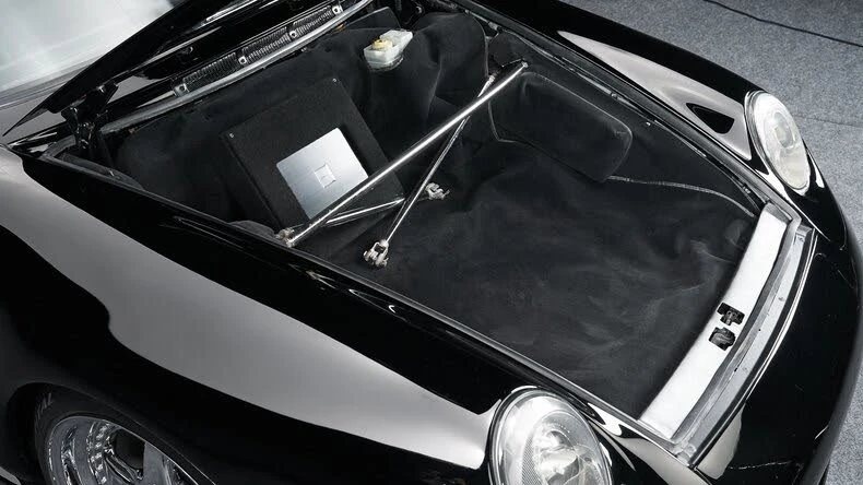 1986 Porsche 911 Carrera 3.2 - Image 15 of 16