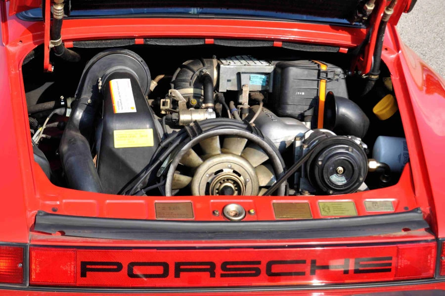 1986 Porsche 911 Carrera 3.2 - Image 6 of 12