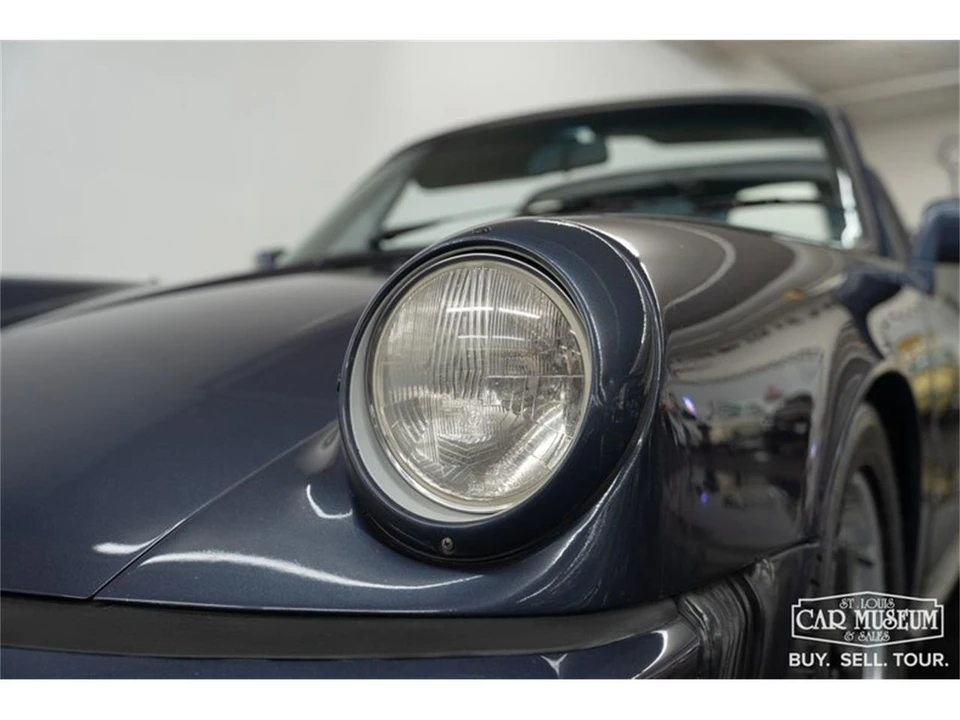 1986 Porsche 911 Carrera 3.2 - Image 17 of 31