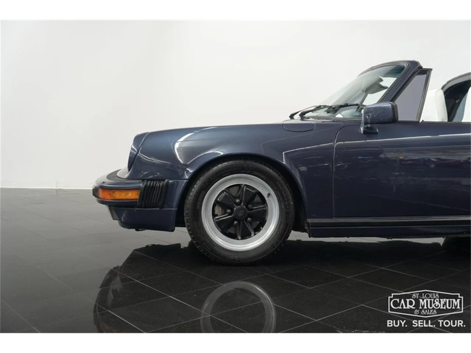 1986 Porsche 911 Carrera 3.2 - Image 5 of 31