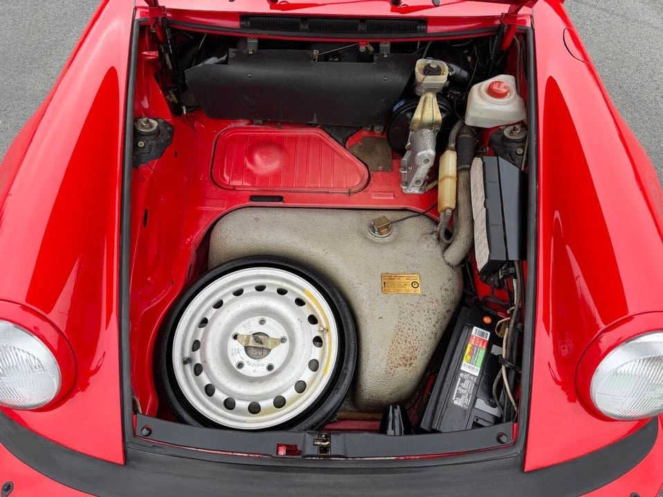 1986 Porsche 911 Carrera 3.2 - Image 15 of 19