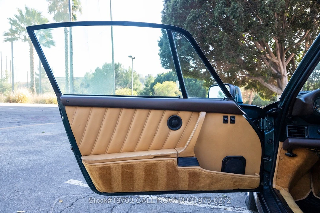 1986 Porsche 911 Carrera 3.2 - Image 22 of 31