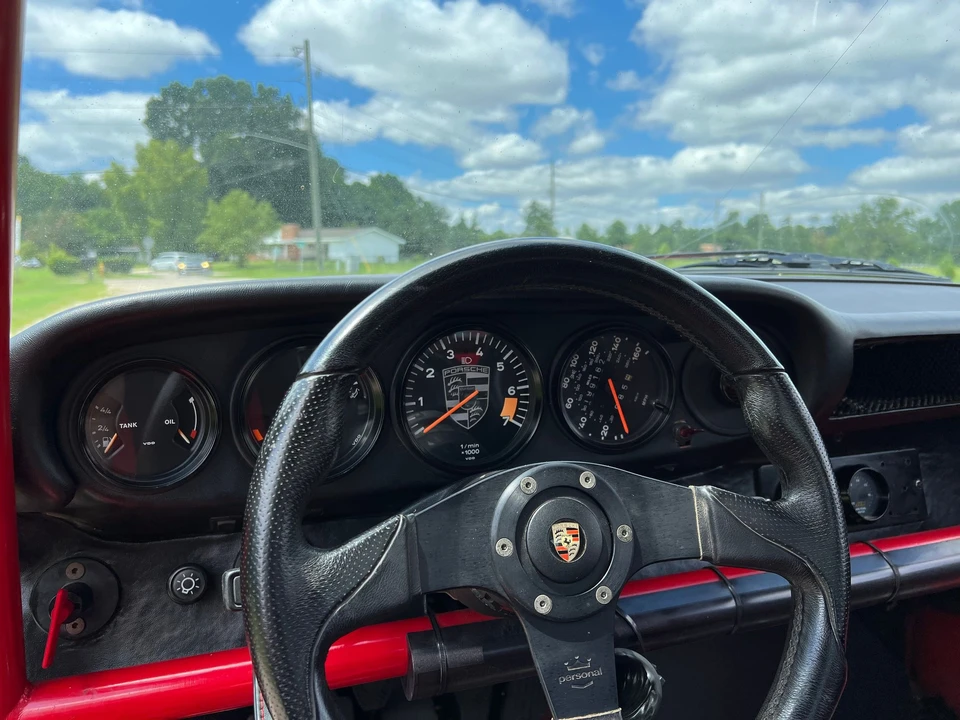 1986 Porsche 911 Carrera 3.2 - Image 17 of 31