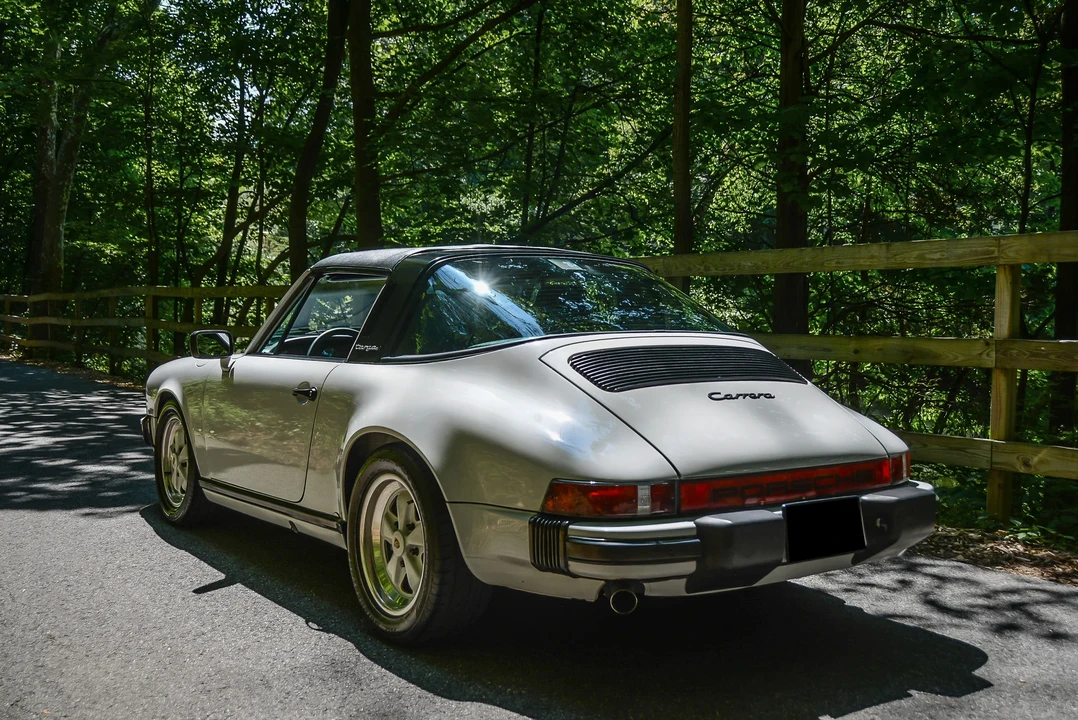 1986 Porsche 911 Carrera 3.2 - Image 5 of 6