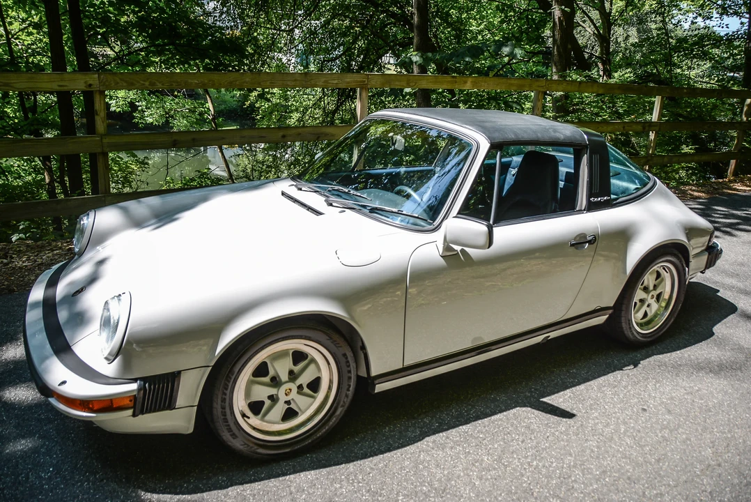1986 Porsche 911 Carrera 3.2 - Image 3 of 6