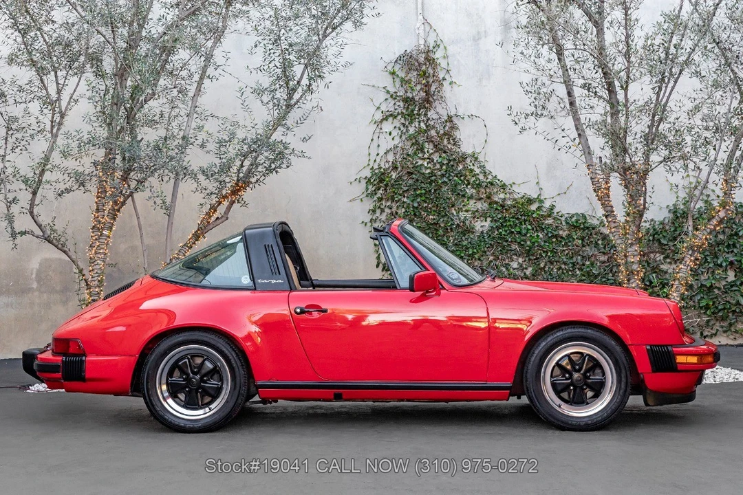 1986 Porsche 911 Carrera 3.2 - Image 4 of 31