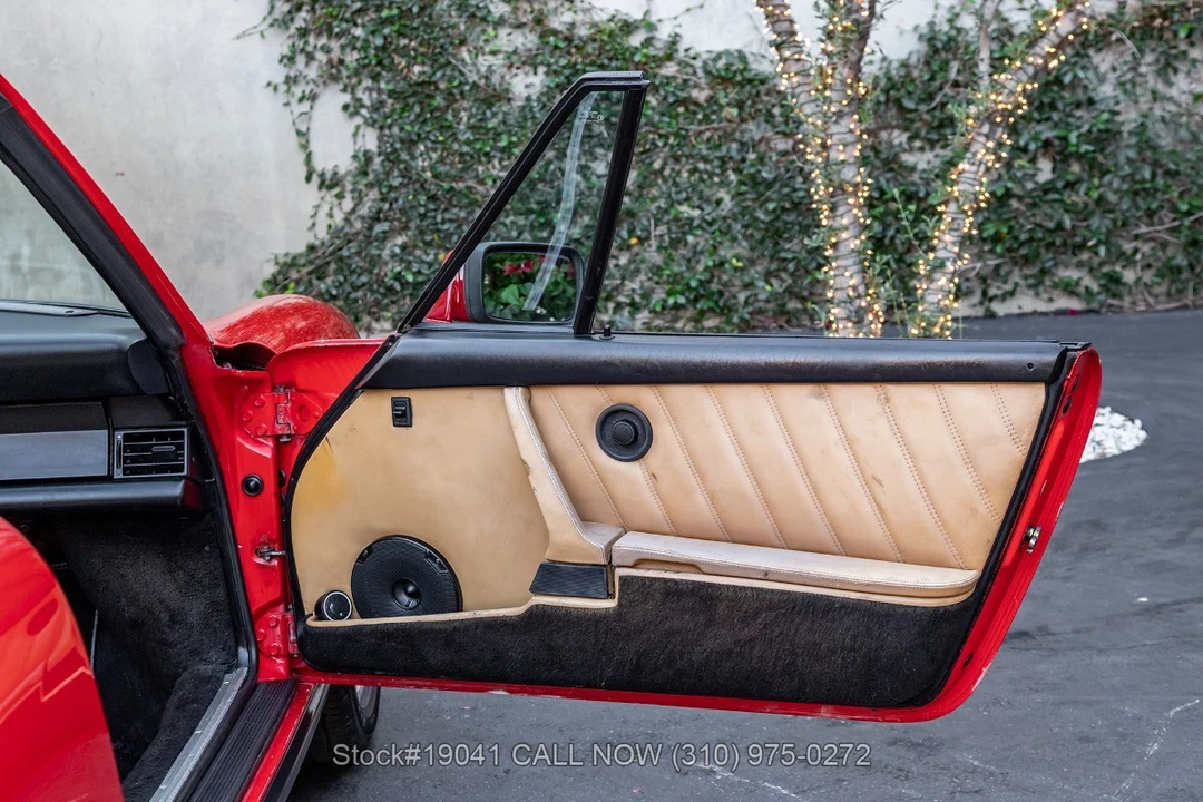 1986 Porsche 911 Carrera 3.2 - Image 28 of 31