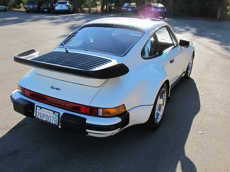 1986 Porsche 930 Turbo - Image 9 of 31