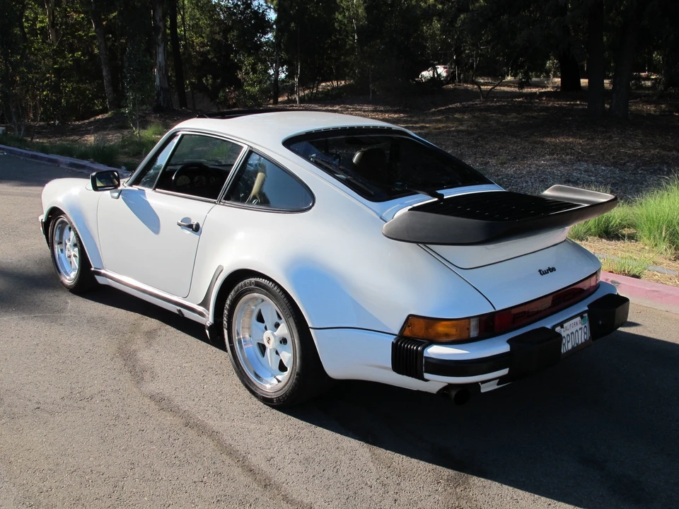 1986 Porsche 930 Turbo - Image 6 of 31