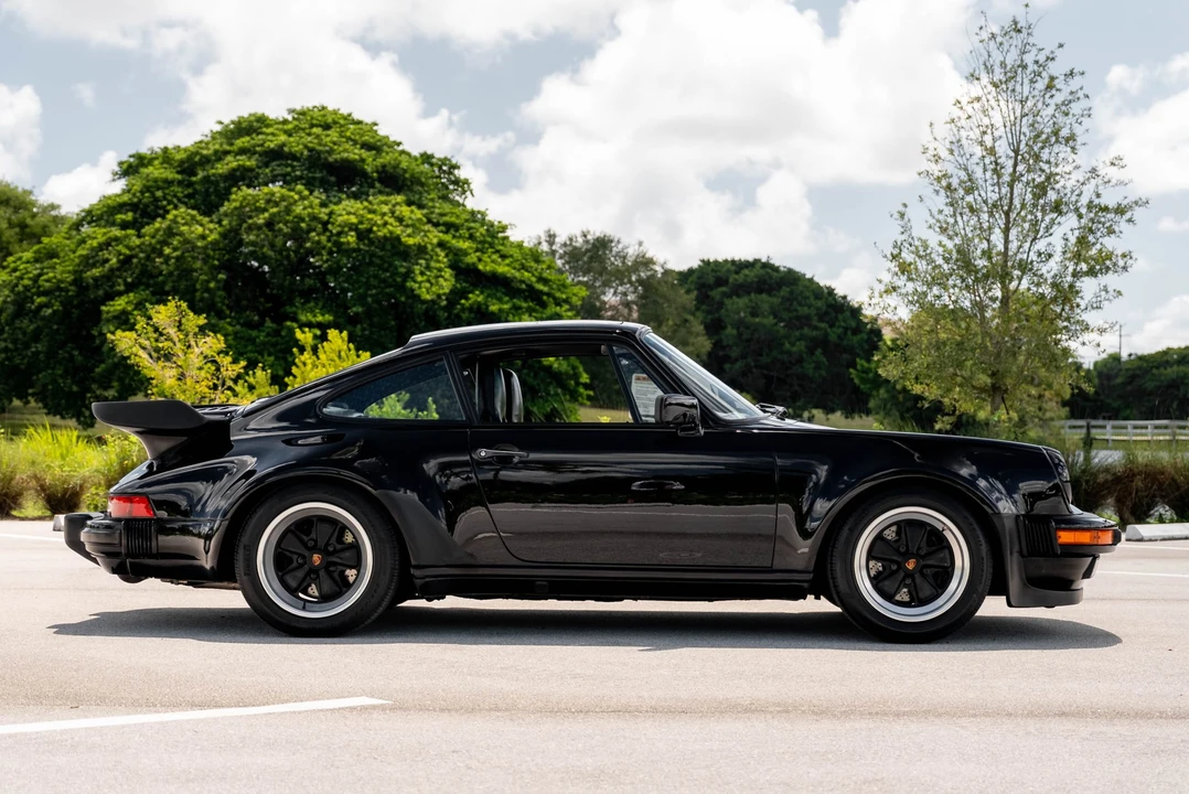 1986 Porsche 930 Turbo - Image 12 of 31