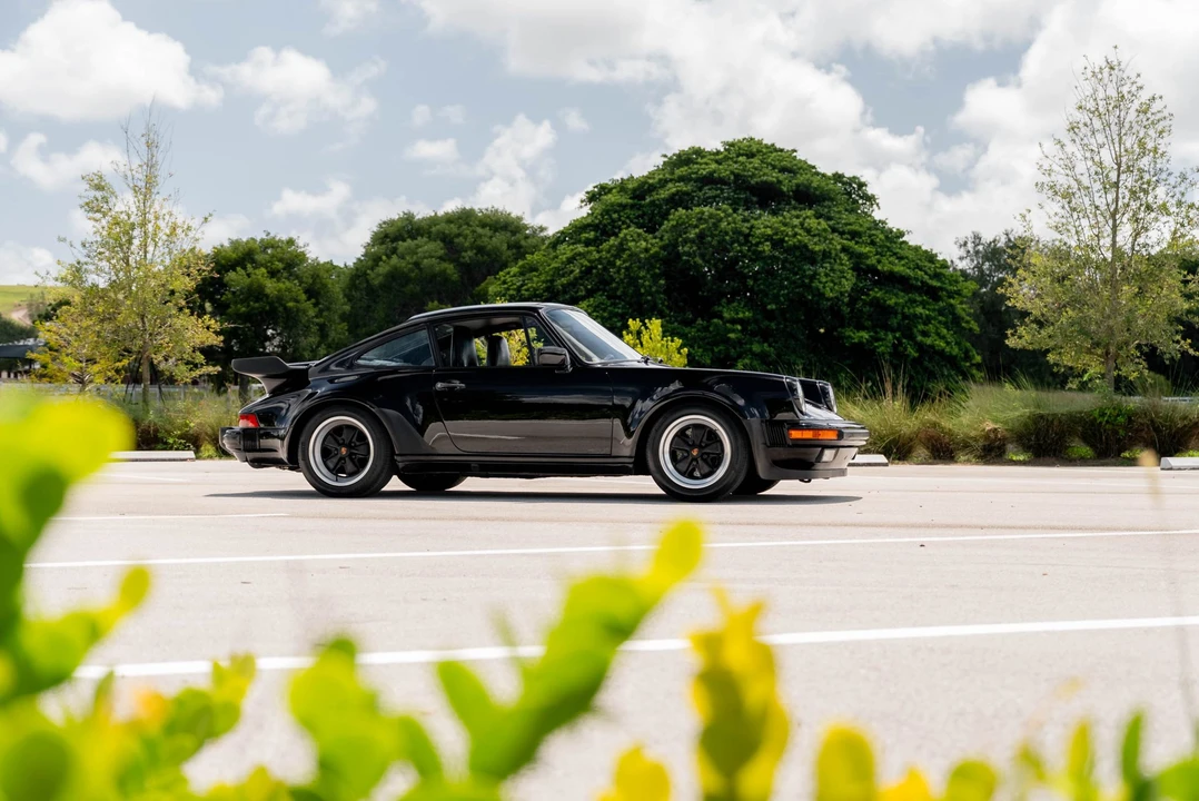 1986 Porsche 930 Turbo - Image 10 of 31