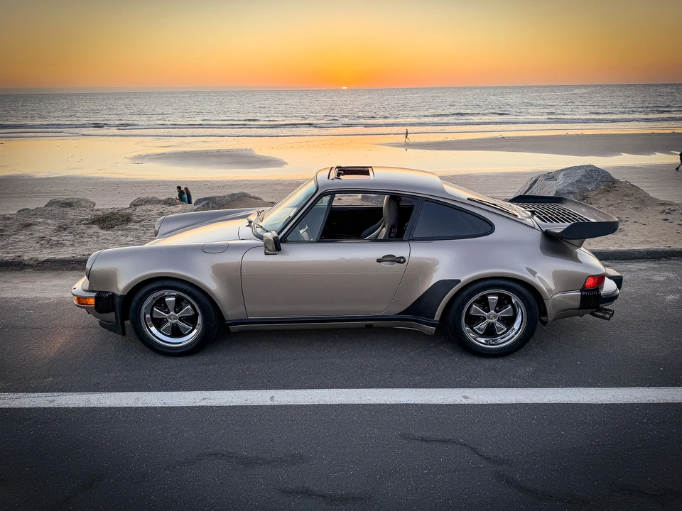 1986 Porsche 930 Turbo - Image 13 of 31