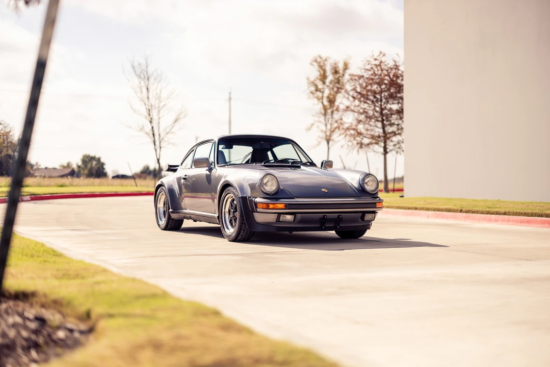 1986 Porsche 930 Turbo - Image 10 of 31