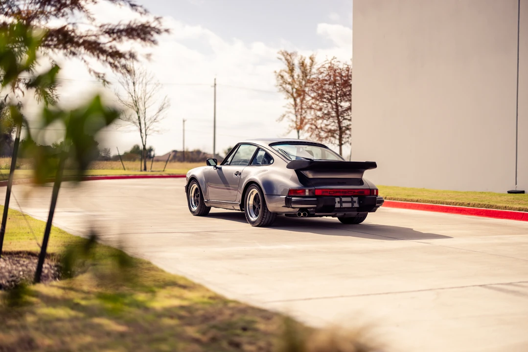1986 Porsche 930 Turbo - Image 23 of 31