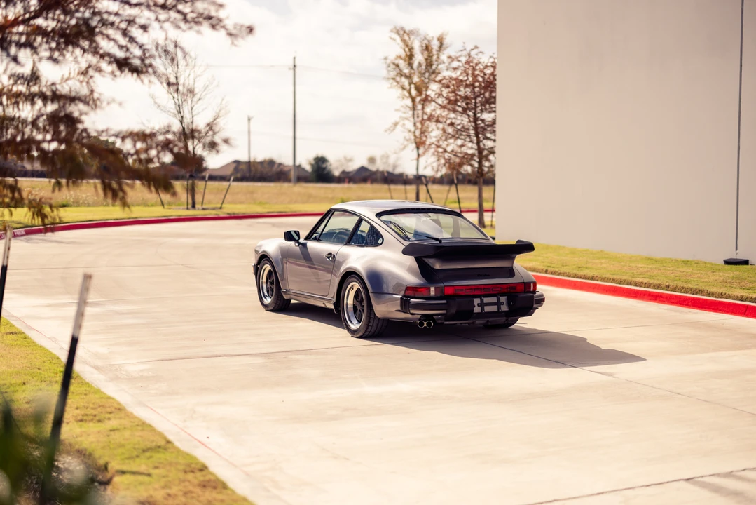1986 Porsche 930 Turbo - Image 24 of 31