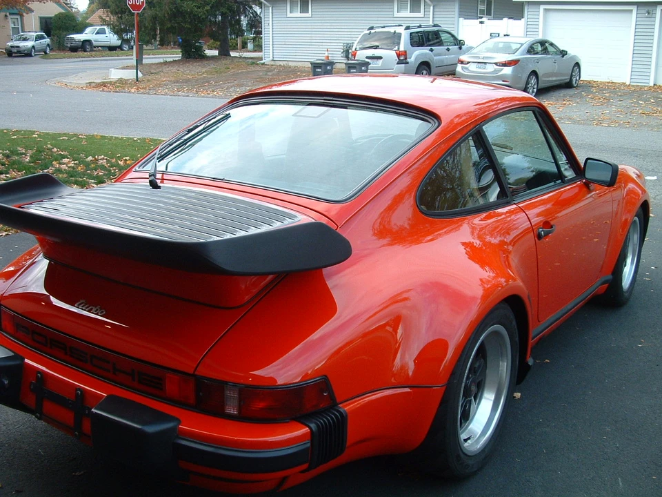 1986 Porsche 930 Turbo - Image 10 of 31