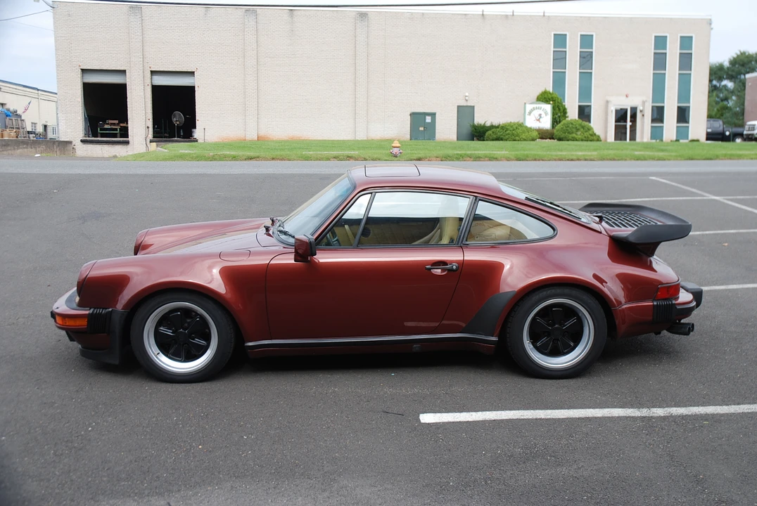 1986 Porsche 930 Turbo - Image 9 of 31