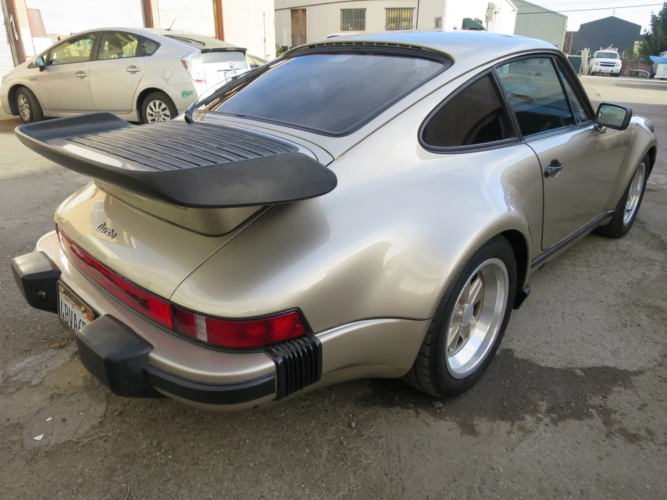 1986 Porsche 930 Turbo - Image 9 of 31