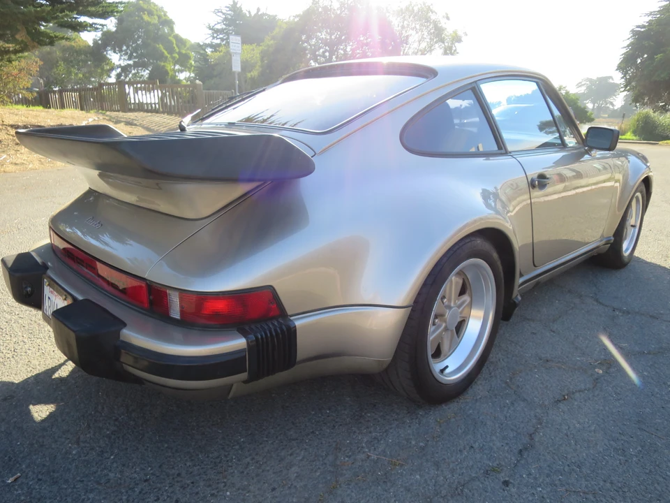 1986 Porsche 930 Turbo - Image 10 of 31