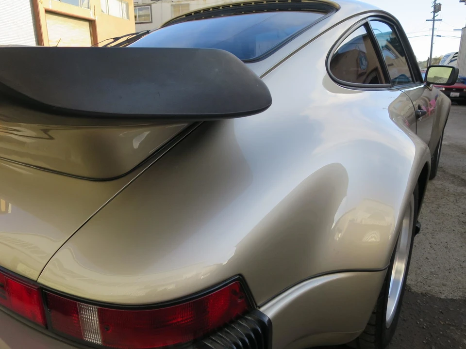 1986 Porsche 930 Turbo - Image 27 of 31