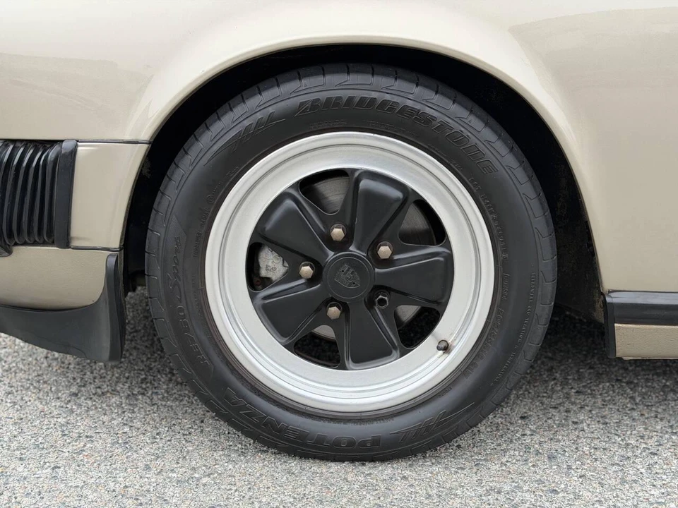 1986 Porsche 911 Carrera 3.2 - Image 11 of 31