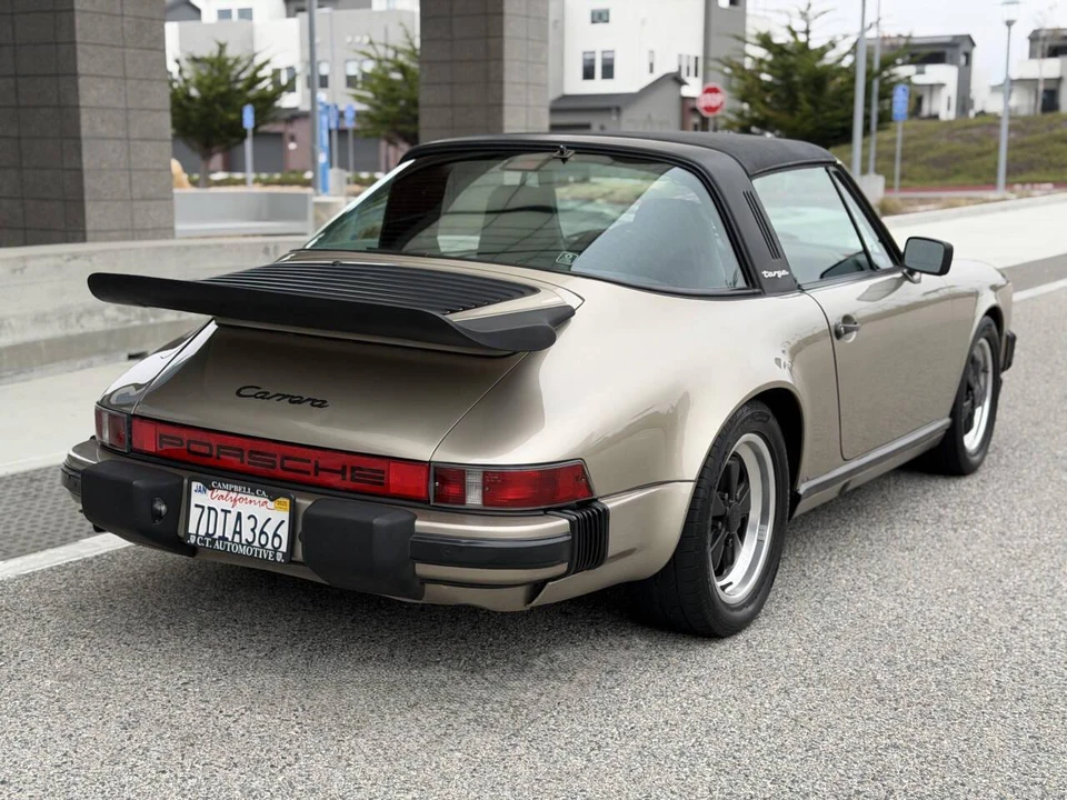1986 Porsche 911 Carrera 3.2 - Image 7 of 31