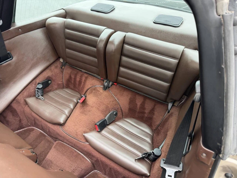 1986 Porsche 911 Carrera 3.2 - Image 14 of 31