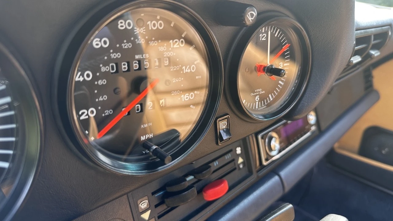1986 Porsche 911 Carrera 3.2 - Image 29 of 31