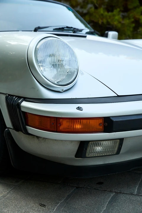 1986 Porsche 911 Carrera 3.2 - Image 16 of 21