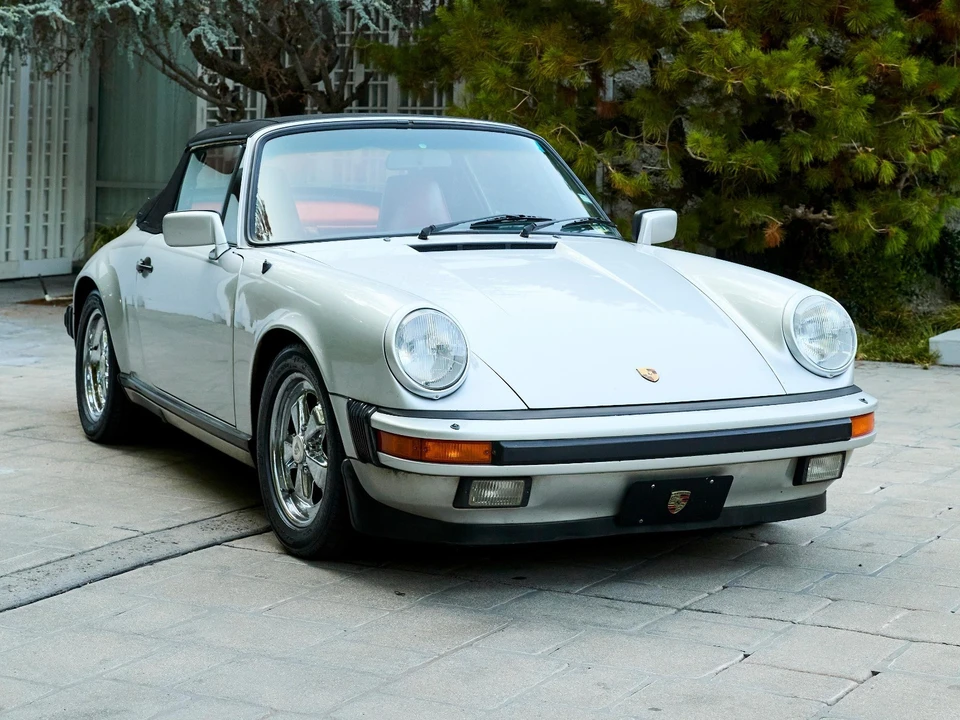 1986 Porsche 911 Carrera 3.2 - Image 14 of 21