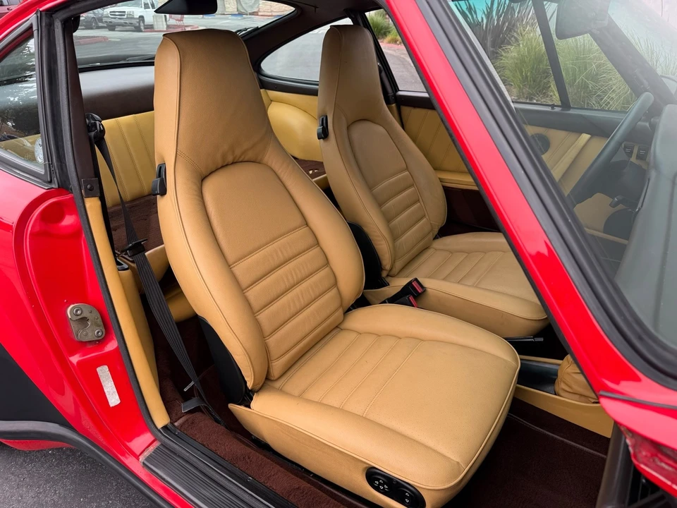 1986 Porsche 911 Carrera 3.2 - Image 11 of 24