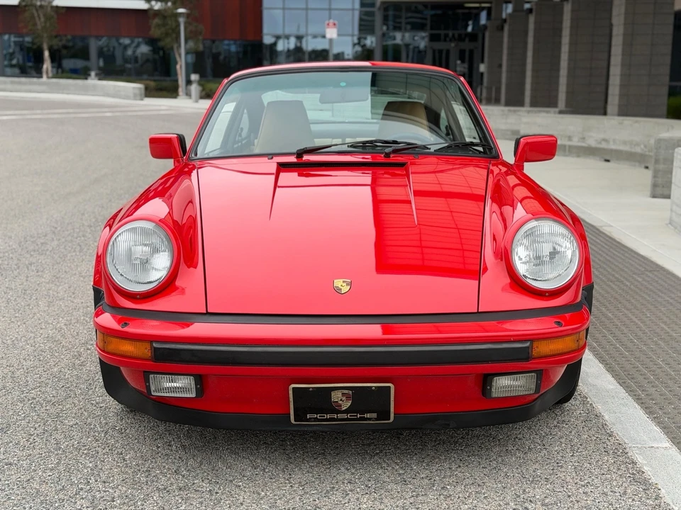 1986 Porsche 911 Carrera 3.2 - Image 4 of 24