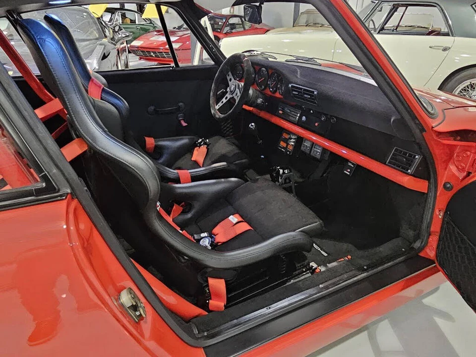 1986 Porsche 911 Carrera 3.2 - Image 20 of 31