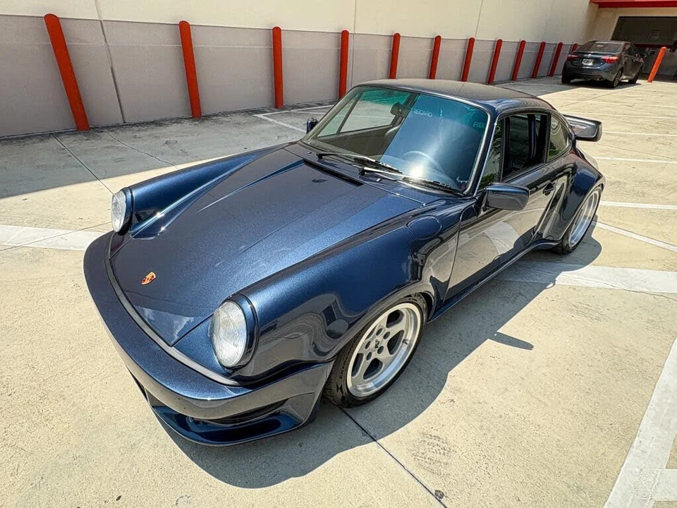 1986 Porsche 911 Carrera 3.2 - Image 8 of 25